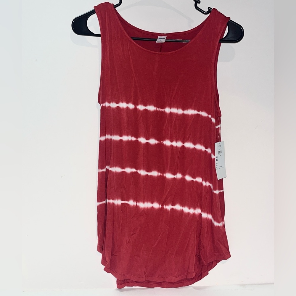 Old Navy Red and White Tie-Dye Tank Top